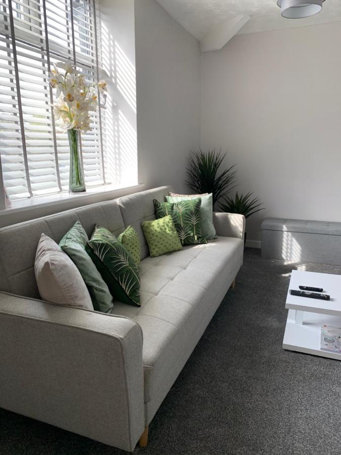 The Greens Apartment Farnworth Ngoại thất bức ảnh