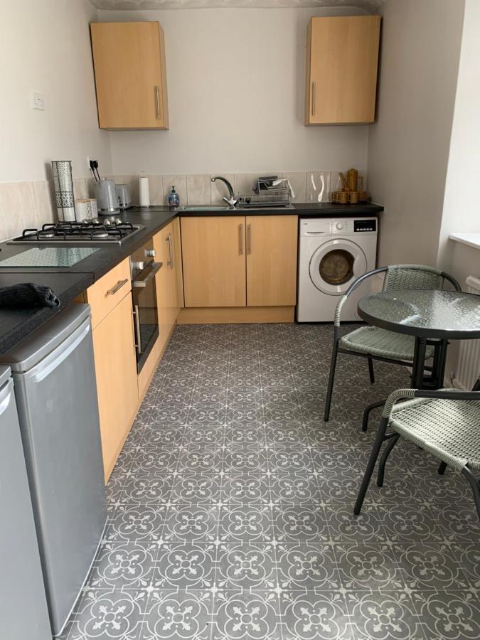 The Greens Apartment Farnworth Ngoại thất bức ảnh